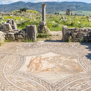 epic zagora tours, excursion from fes to volubilis